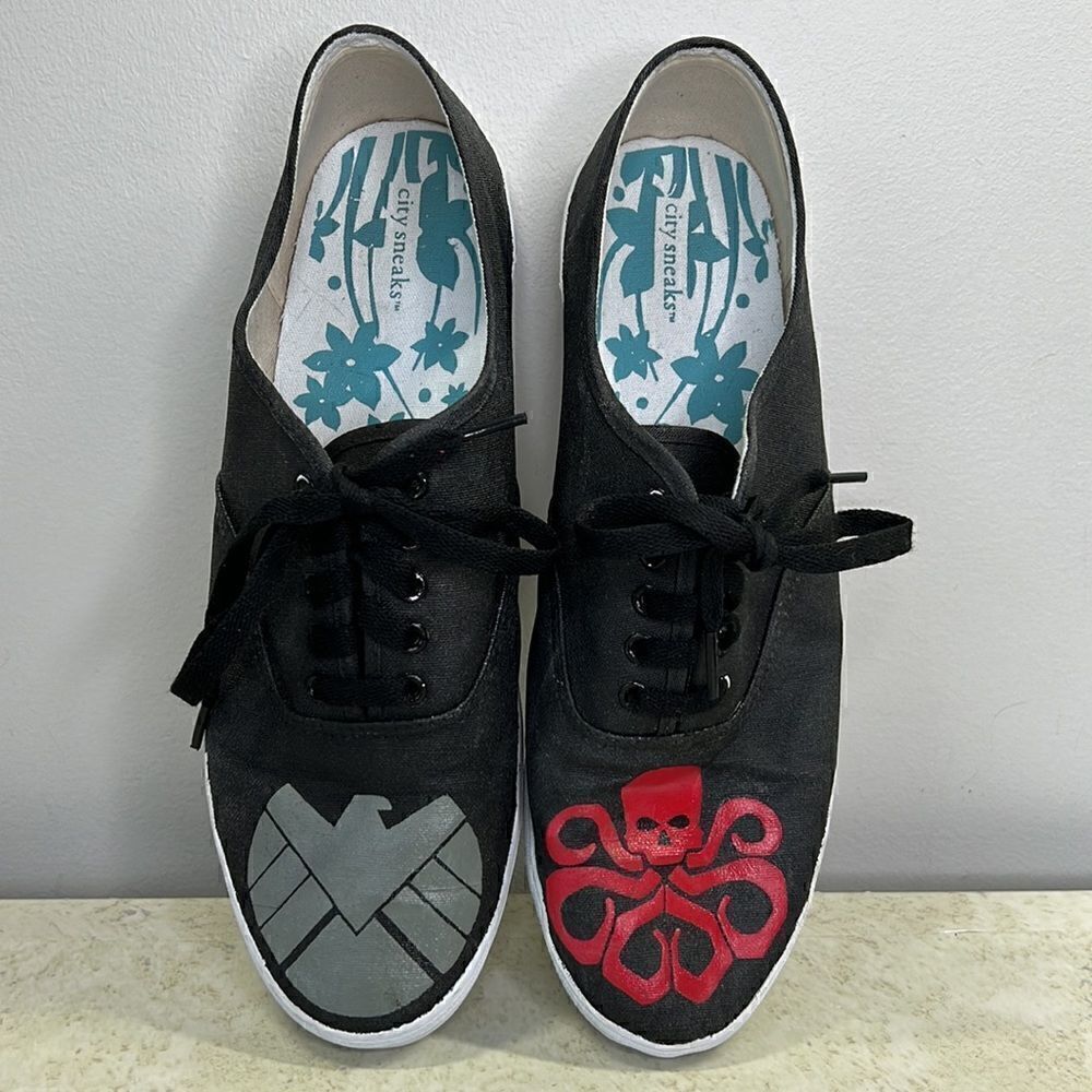 City Sneaks Hand Painted Shield and Hydra 12